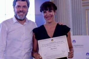 Ciudad:Fue reconocida como personalidad destacada Mora Verón