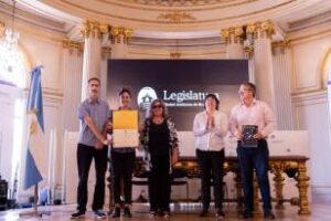 La legislatura declaró de interés a la revista Si Muove