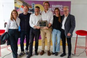 Reconocimiento a las autoridades del Gobierno de la Ciudad