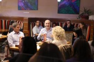 En el barrio del Abasto, Larreta y Quirós dialogaron con vecinos