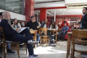 Almagro: Larreta compartió un café con vecinos de junto a Jorge Macri