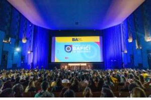 La Feria del Libro, el BAFICI y estatuas bajo las estrellas
