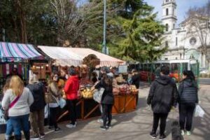 Barrio Villa Urquiza:La feria de alimentos saludables llega