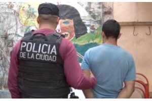 Detuvieron a un ladrón que intentaba robarse alimentos de un comedor