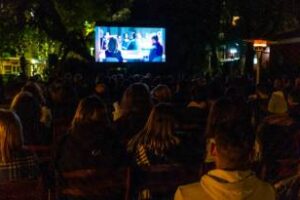 Ciudad:Este fin de semana vuelve el cine al Jardín Botánico