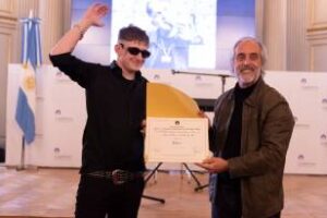 Dillom es nueva personalidad destacada de la ciudad