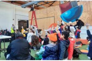 La Ciudad:La escuela centenaria eligió llamarse «María Elena Walsh»