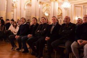 En la ciudad: La serie los simuladores es de interès cultural