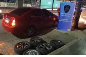 Saavedra:Detuvieron a dos robarruedas,con antecedentes penales