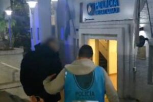 Flores:Detuvieron a un hombre de 23 años de nacionalidad boliviana