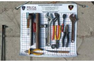Villa Soldati:Detienen a «Los Ferreteros» expertos robaruedas