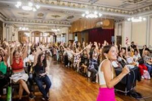 Ciudad:Organiza la segunda edición de la Expo Mujeres Productivas