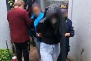 Barrio Zavaleta:Desbaratan una banda criminal dedicada a robos Y entraderas