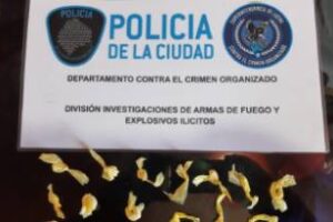 Barrio Piedrabuena:Vendía drogas frente a un colegio y fue detenido