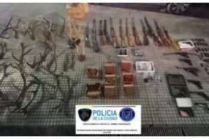 Barrio de Palermo:Incautan armas y osamentas en un local