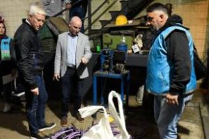 Clausuran metalera en Constitución y detienen a su dueño