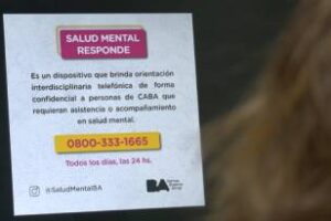 Cómo funciona la línea telefónica de salud mental