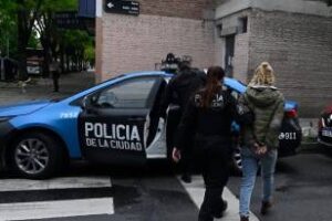 Anillo Digital:Dos «Viudas Negras» fueron detenidas junto a un cómplice