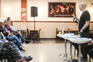 Barrio de Flores:Rodríguez Larreta,se junto con varios vecinos