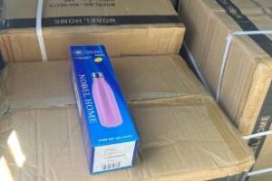 Parque Patricios:Incautan unos 8 mil termos de contrabando