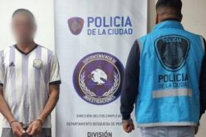 Detuvieron a dos cuñados por abusar sexualmente de una menor de edad