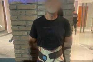 Caballito:Detienen a ladrones robando un departamento en el brindis