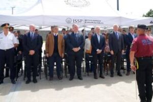 Ciudad:Larreta,Macri en un acto de egreso de nuevos cadetes y bomberos