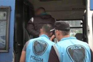 En el Barrio 31:Seis detenidos en media docena de allanamientos
