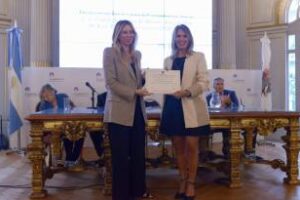 Ciudad:Interés y Personalidad Destacada,al libro ‘50 Años FURP