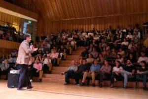 Jorge Macri:Con referentes de la iglesia evangélica,por fin de año