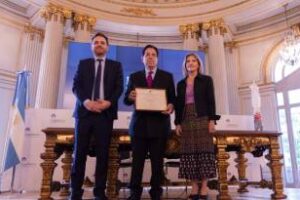 Legislatura:Nueva Personalidad Destacada Héctor Vidal Rivas