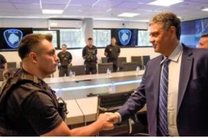 Pistolas Taser:Jorge Macri, “Se protege a los que pueden ser dañados