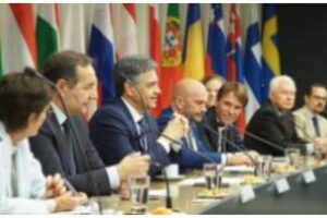 El jefe de gobierno porteño:Se reunió con Embajadores de la Unión Europea