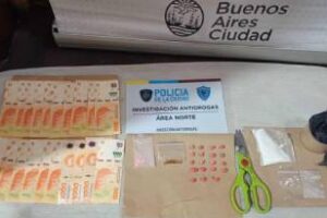 Capturan a dealer que comercializaba éxtasis en fiesta electrónica