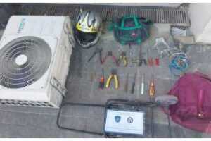 Recoleta:Cayeron dos delincuentes se robaron un aire acondicionado
