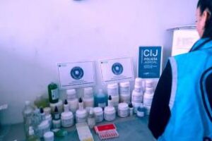 Villa Real:Desmantelan depósito con productos de cosmética y farmacia