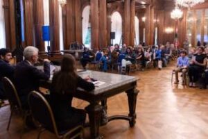 Legislatura:Cultura declarò a Carlos Gamerro personalidad destacada