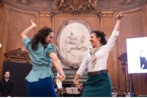 Distinguieron al espectàculo‘Aquellas Mujeres de Fuego’