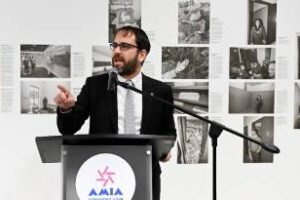 Ciudad:Se conmemoró en AMIA los 76 años del Estado de Israel