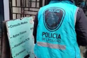 Ciudad:En el Barrio 31 cierran una clínica ilegal