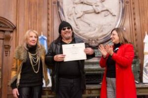 La legislatura:Destacó la trayectoria del ex bajista de Manal y Aeroblus