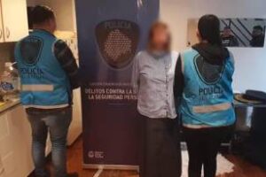 Monserrat:Detienen falsa médica psiquiátrica en su consultorio