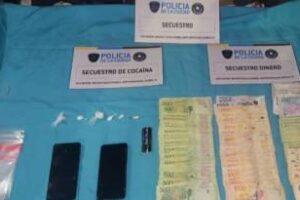 En el barrio de Flores:Detienen a los dealers del puente