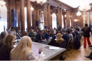 Ciudad:Se reuniò la comisiòn de Personas Mayores