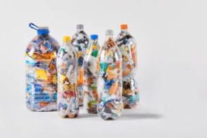 La Ciudad:Campaña de recolección de Botellas de Amor