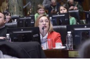 Se aprobó la declaración,por denuncia al periodista Pedro Brieger