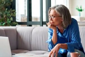 AMIA y BBVA:Presentan la  edición de capacitación “Emprender+ 55”