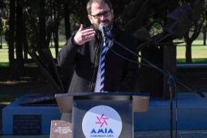 AMIA:Emotiva ceremonia de recordación a las víctimas del atentado