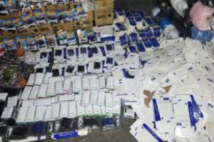 Balvanera:Incautaron juguetes apócrifos y cosméticos nocivos