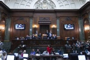 Sesión Ordinaria:La Legislatura aprobó financiamiento para obras